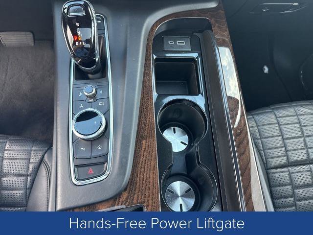 Used 2023 Cadillac Escalade Premium Luxury Platinum image 22