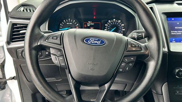 Certified 2020 Ford Edge SE image 19