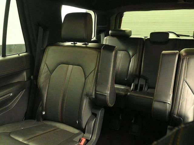 Certified 2023 Ford Expedition Platinum image 22