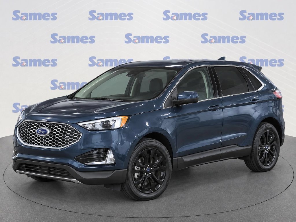 Certified 2024 Ford Edge SEL w/ Convenience Package AWD/4WD image 2