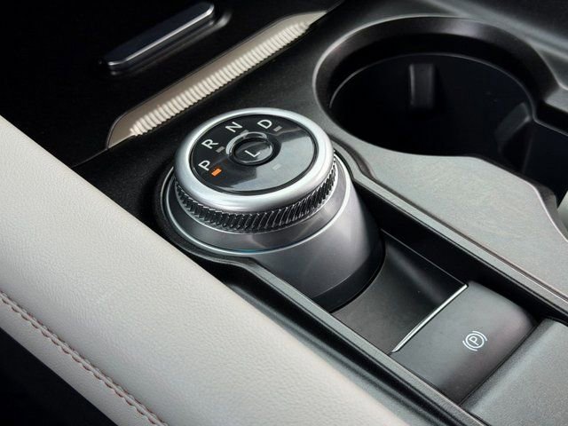 Certified 2025 Ford Explorer Active w/ Active Comfort Package image 19