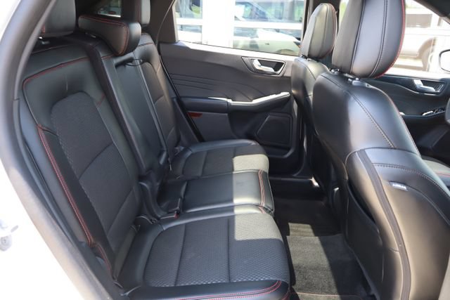 Certified 2023 Ford Escape ST-Line w/ Tech Pack #1 FWD image 30