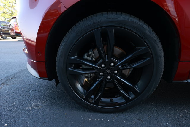 Certified 2019 Ford Edge ST w/ Equipment Group 401A AWD/4WD image 9