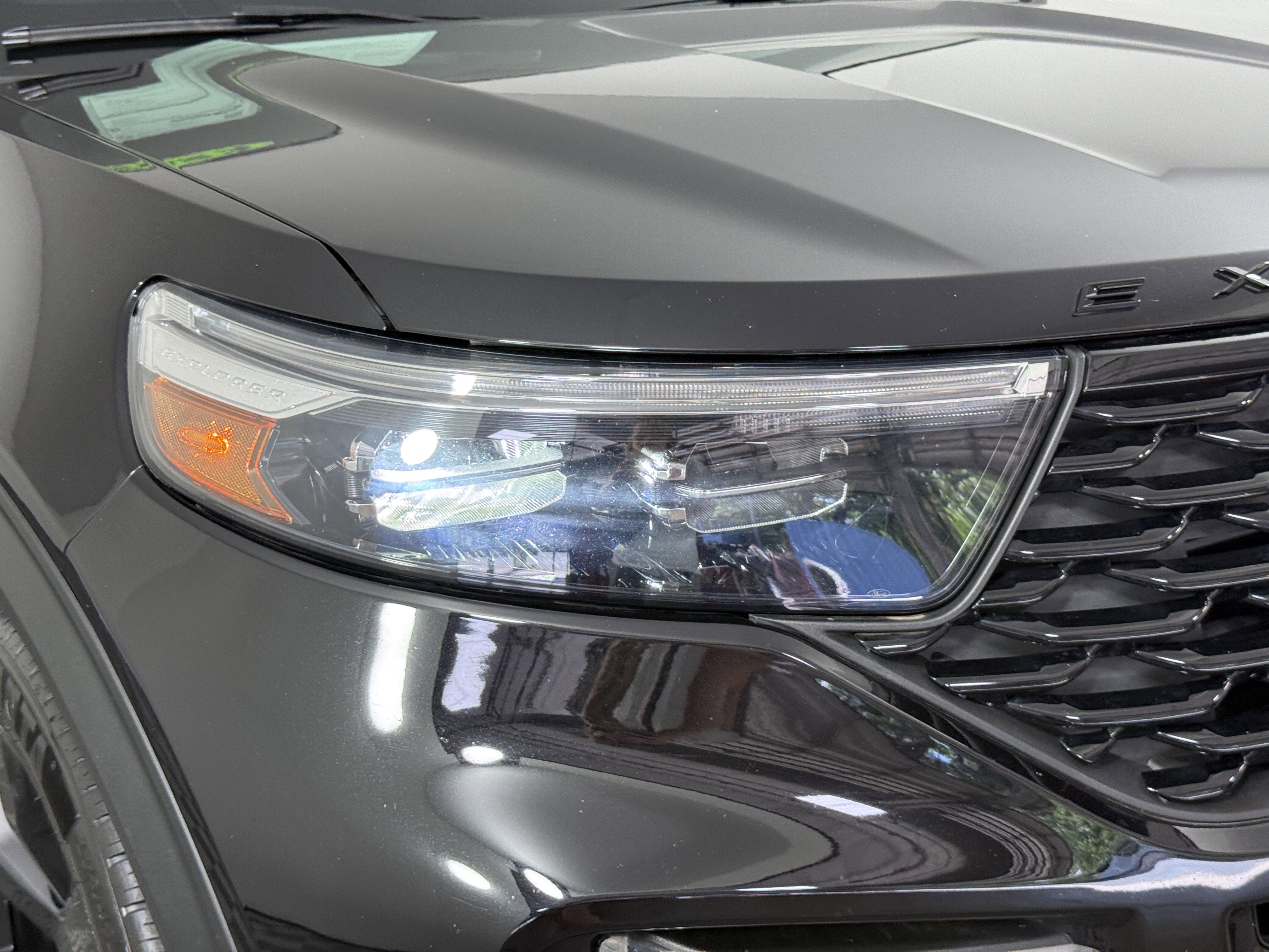 Certified 2023 Ford Explorer ST-Line w/ Class IV Trailer Tow Package RWD image 7