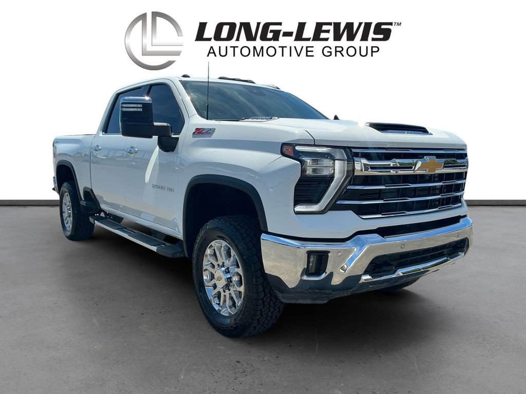 Used 2024 Chevrolet Silverado 2500 LTZ w/ LTZ Plus Package AWD/4WD image 10