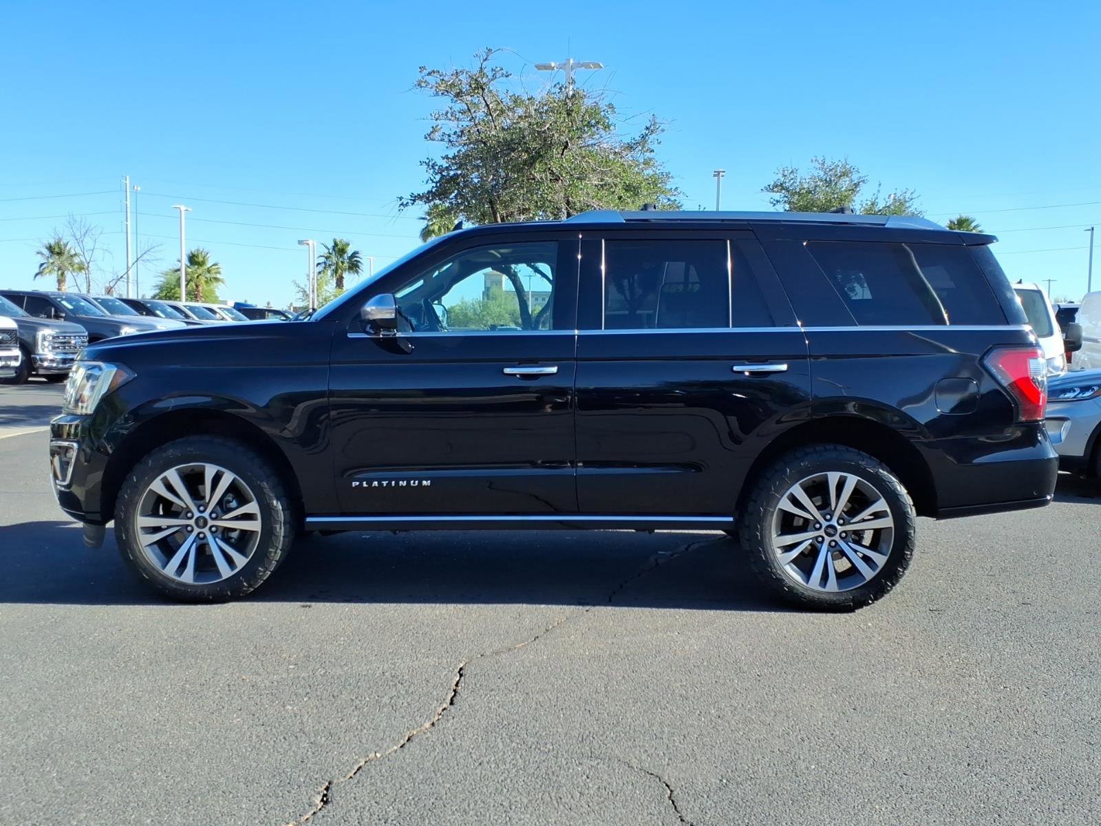 Certified 2020 Ford Expedition Platinum AWD/4WD image 2