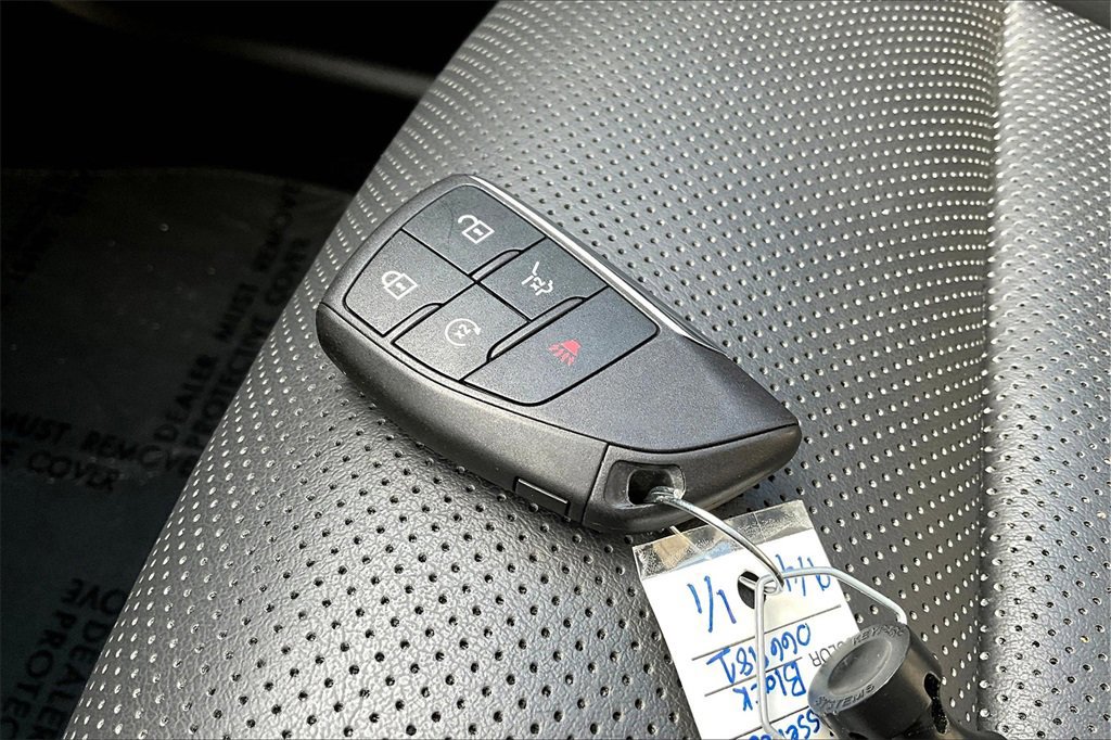 Used 2023 Buick Envision Essence image 13