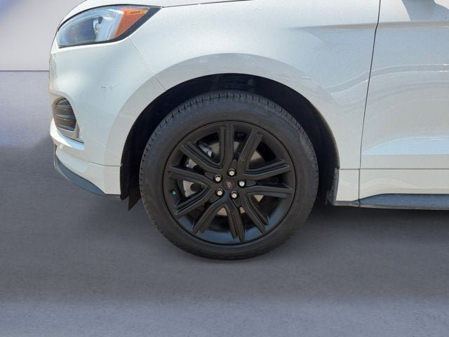 Certified 2023 Ford Edge ST-Line w/ Class II Trailer Tow Package AWD/4WD image 14