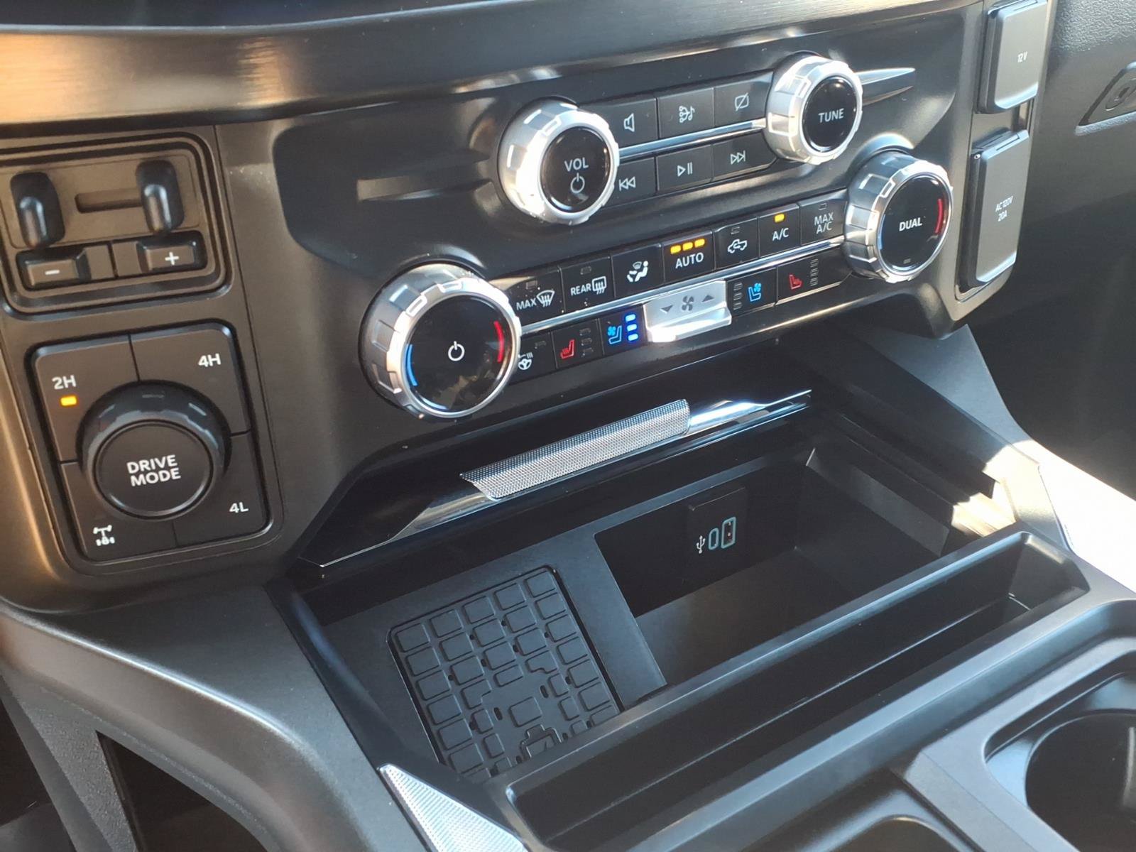 Certified 2023 Ford F250 Lariat w/ Sport Appearance Package AWD/4WD image 26