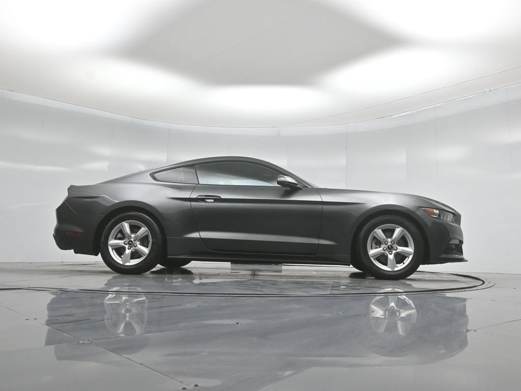 Certified 2017 Ford Mustang Coupe RWD image 44