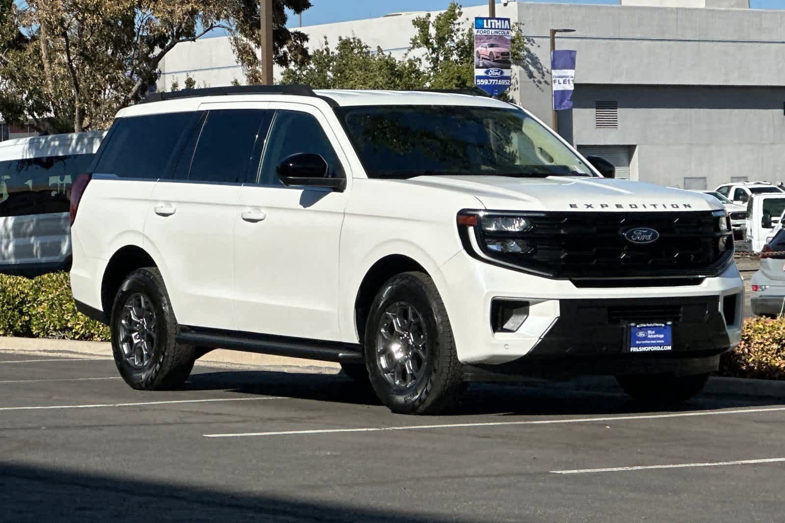 Certified 2025 Ford Expedition Active RWD image 10