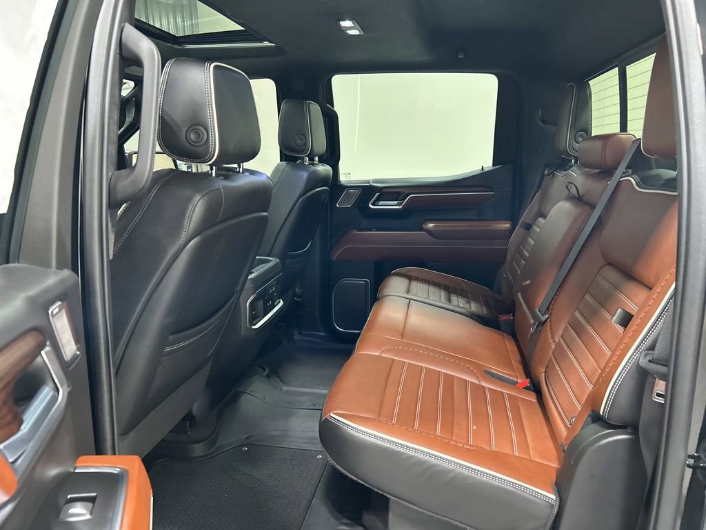 Used 2022 GMC Sierra 1500 Denali Ultimate AWD/4WD image 31