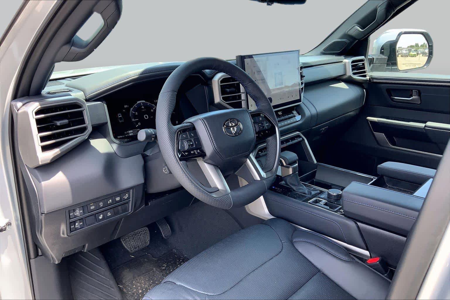 Used 2026 Toyota Tundra Platinum AWD/4WD image 18