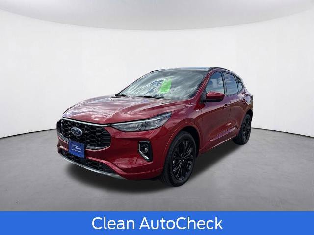 Certified 2023 Ford Escape ST-Line Elite AWD/4WD image 3