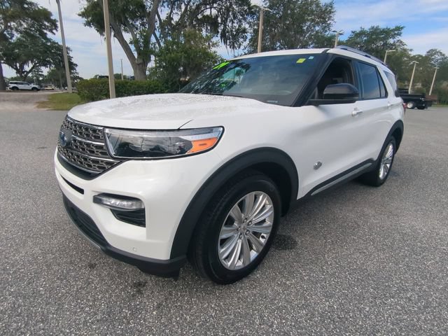 Certified 2024 Ford Explorer King Ranch w/ Technology Package AWD/4WD image 9