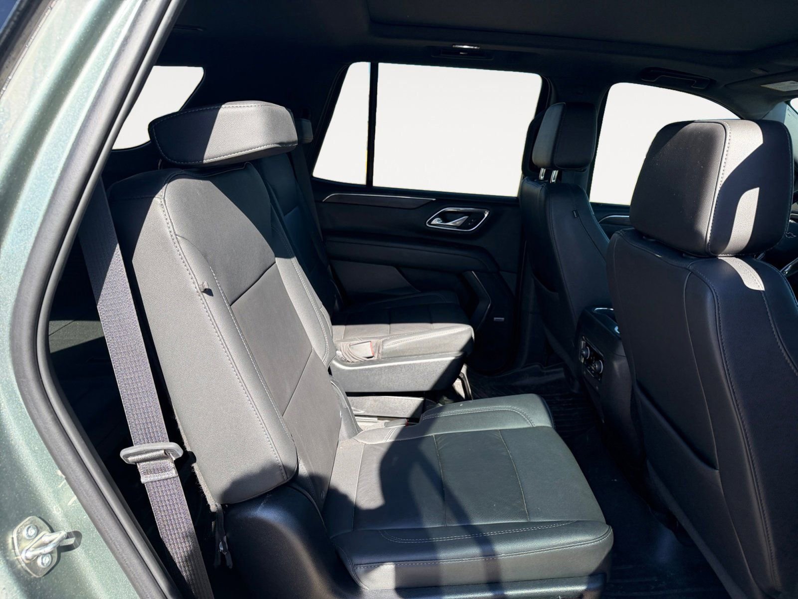 Used 2023 Chevrolet Tahoe Z71 w/ Z71 Off-Road Package image 13