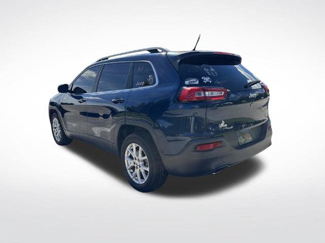 Used 2018 Jeep Cherokee Latitude FWD image 6