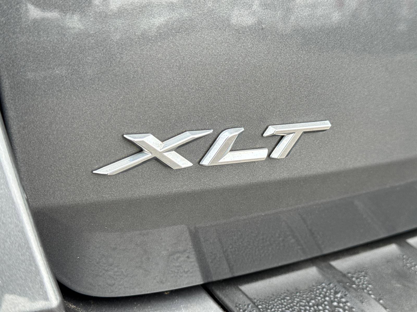 Certified 2022 Ford Explorer XLT w/ Equipment Group 202A image 11