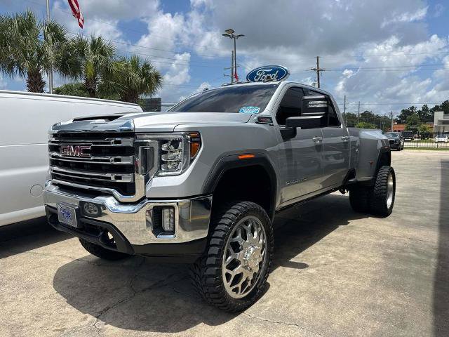 Used 2022 GMC Sierra 3500 SLE w/ SLE Value Package AWD/4WD image 3