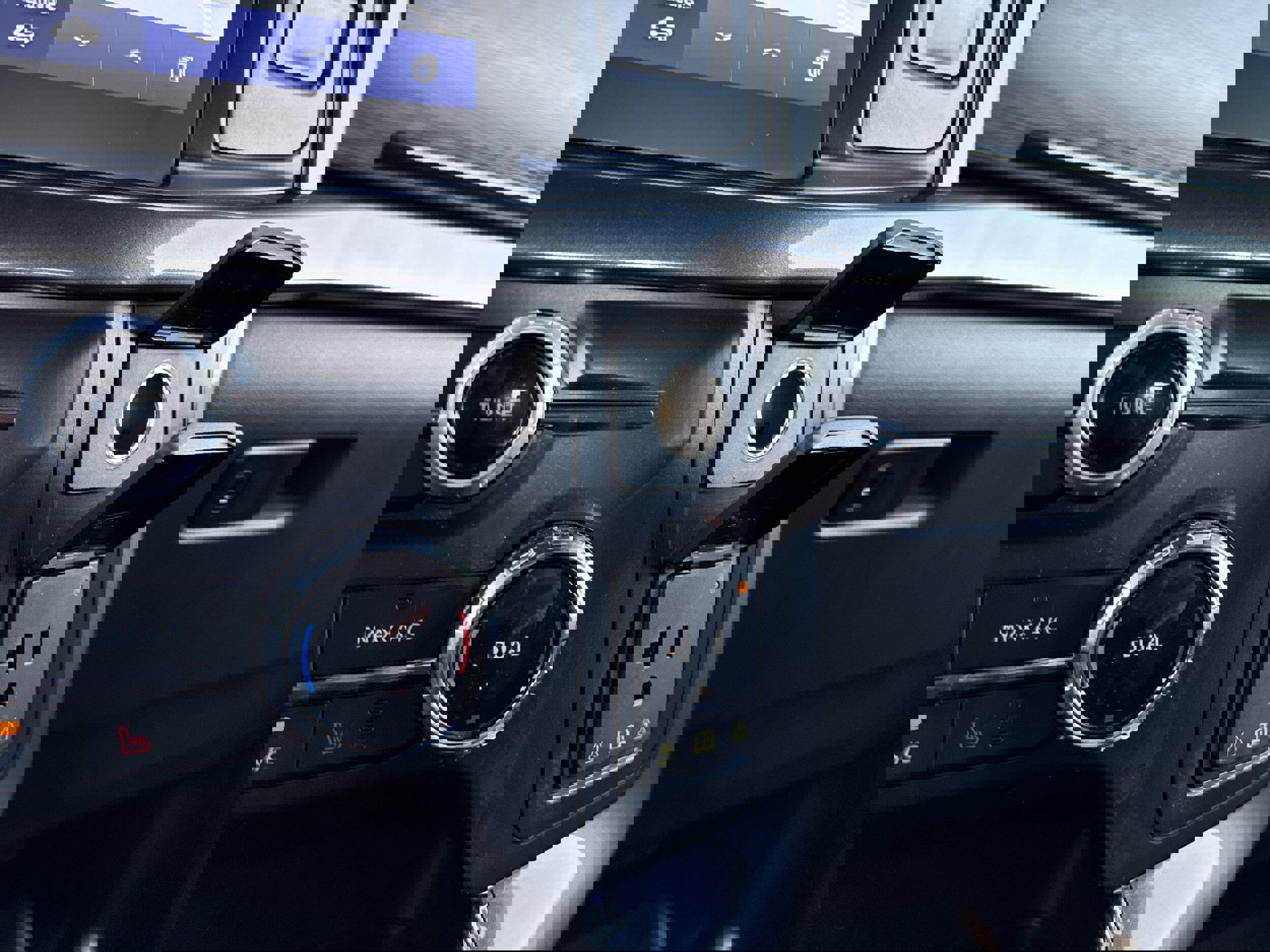 Certified 2022 Ford F150 XLT w/ Equipment Group 302A High image 26