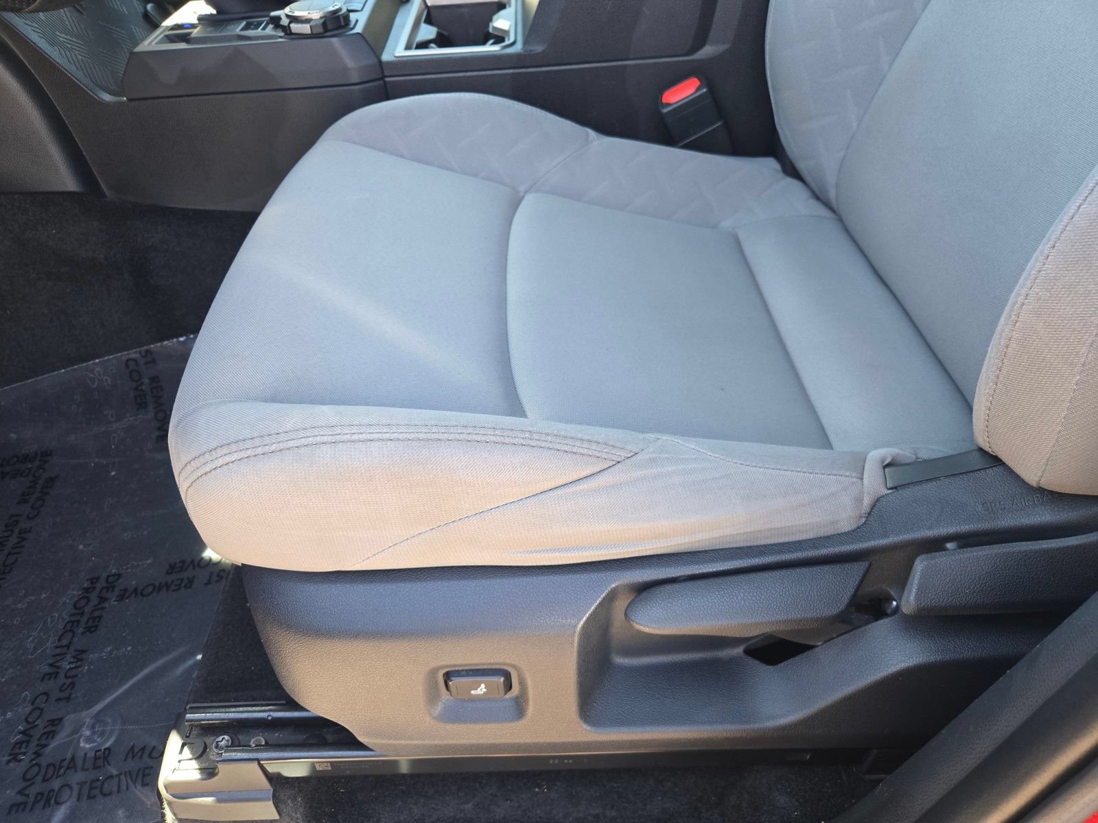 Used 2024 Toyota Tacoma SR5 AWD/4WD image 16