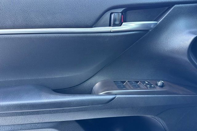 Used 2023 Toyota Camry SE w/ Protection Package (Q2) (TMS) image 12