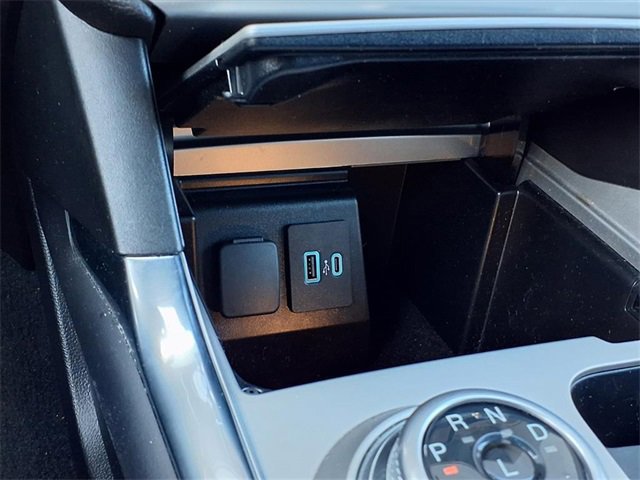 Certified 2022 Ford Explorer XLT w/ Equipment Group 202A image 21