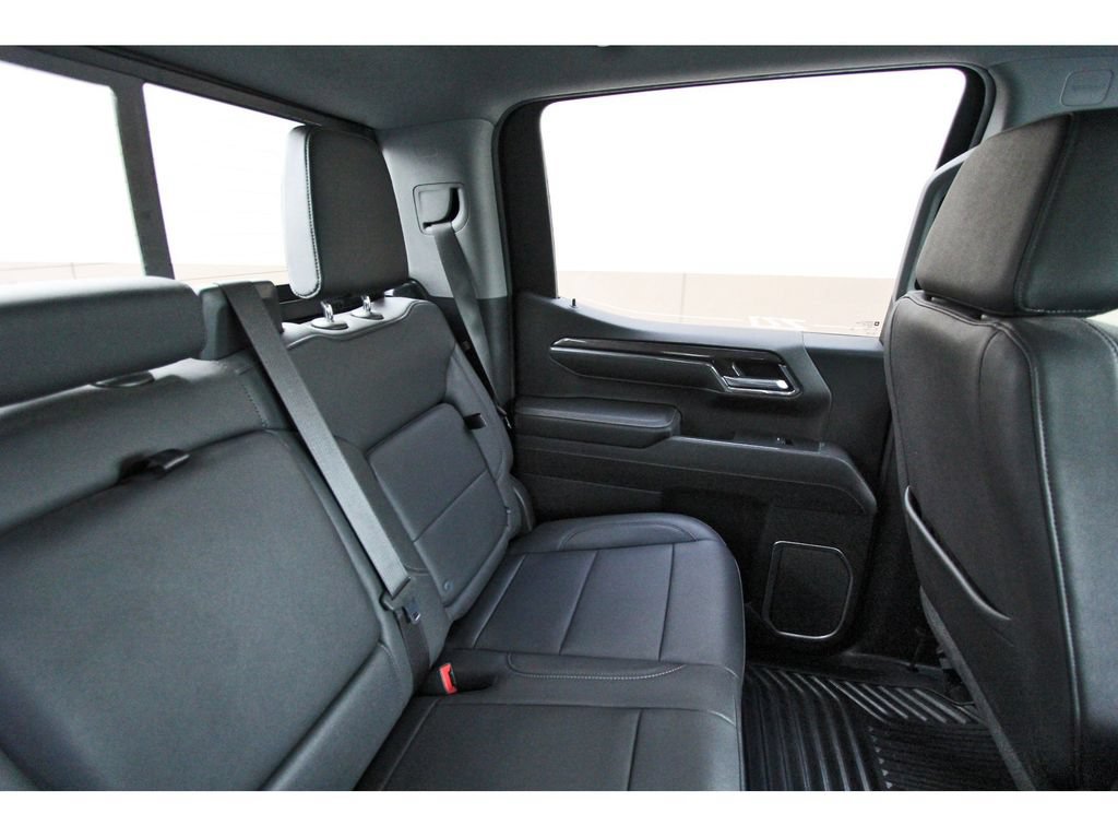 Used 2023 Chevrolet Silverado 1500 LTZ w/ LTZ Convenience Package II AWD/4WD image 13