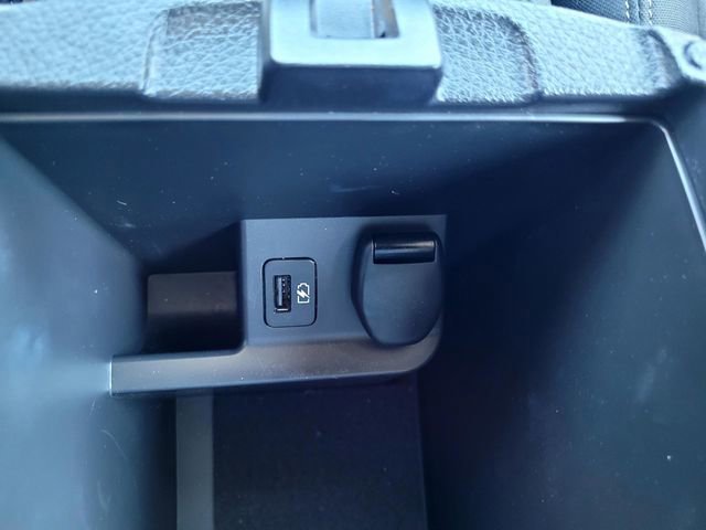 Used 2019 Nissan Rogue SV w/ Premium Package AWD/4WD image 20