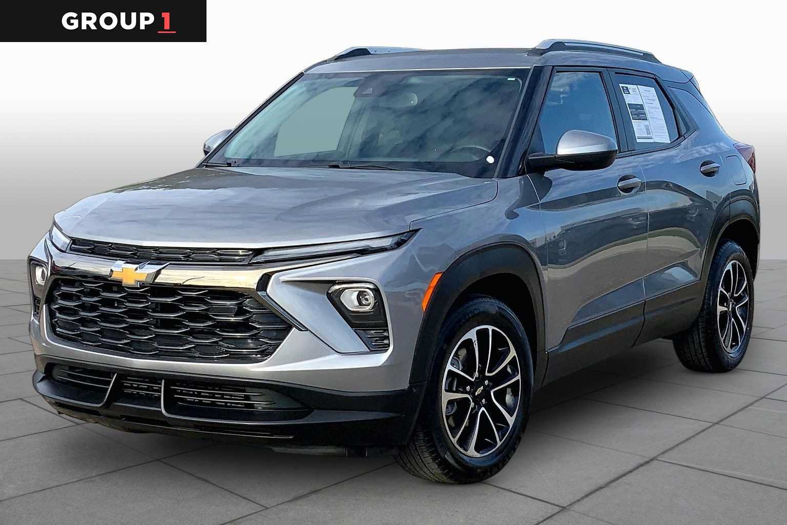 Used 2024 Chevrolet TrailBlazer LT w/ Convenience Package FWD image 1