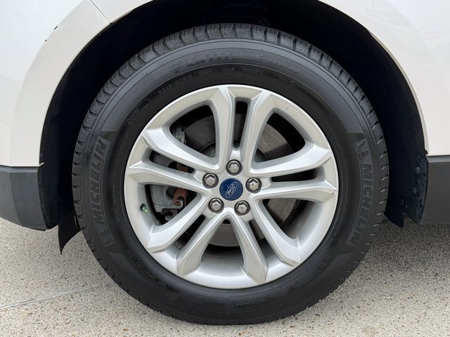 Certified 2019 Ford Edge SEL w/ Equipment Group 201A image 13