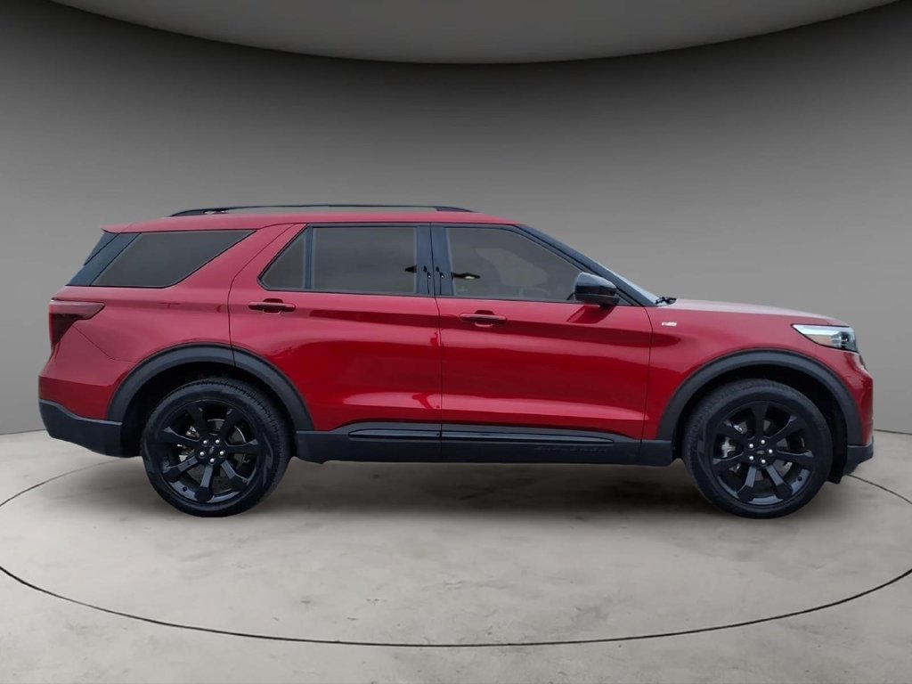 Certified 2023 Ford Explorer ST-Line w/ Class IV Trailer Tow Package AWD/4WD image 6
