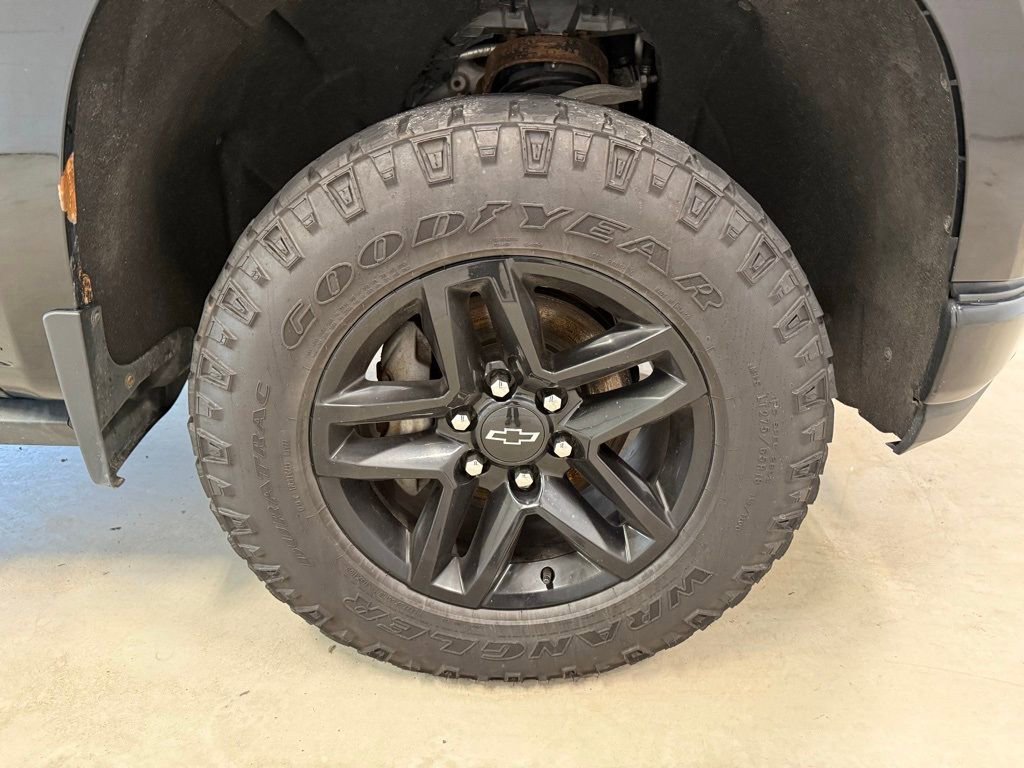 Used 2019 Chevrolet Silverado 1500 LT Trail Boss image 12