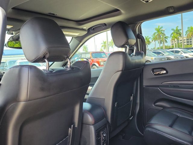 Used 2023 Dodge Durango GT RWD image 16