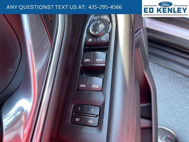 Used 2021 GMC Yukon AT4 w/ Technology Package AWD/4WD image 21
