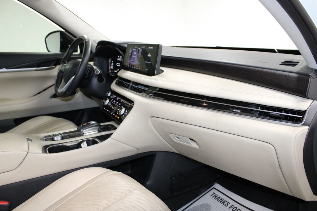 Used 2023 INFINITI QX60 Sensory w/ Cargo Package image 33