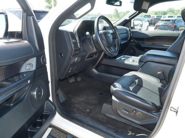 Certified 2020 Ford Expedition Limited w/ Special Edition Package AWD/4WD image 10