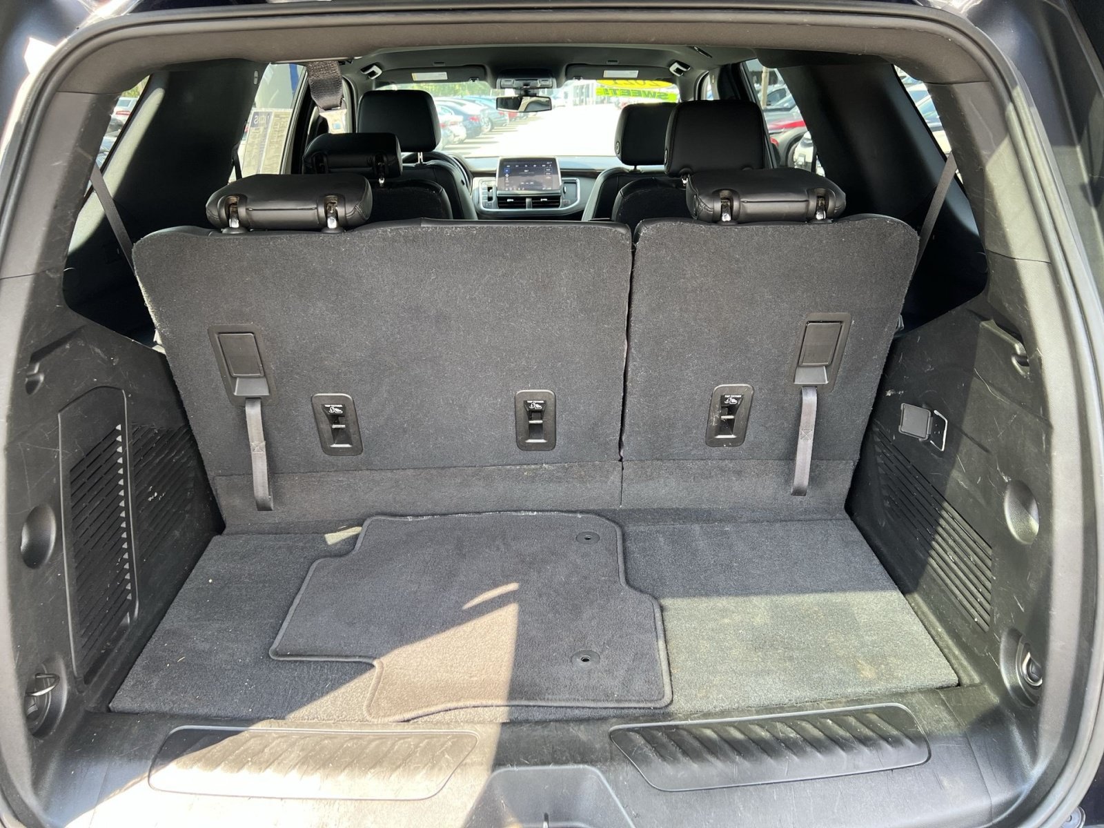 Used 2021 Chevrolet Tahoe LT AWD/4WD image 25