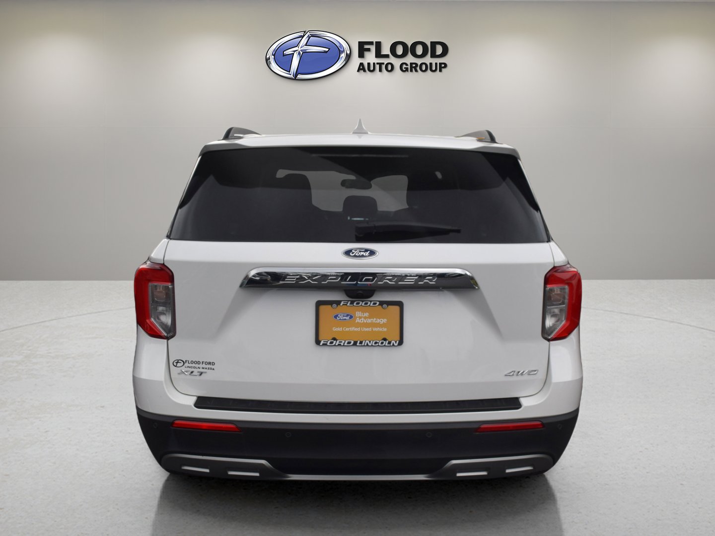 Certified 2023 Ford Explorer XLT w/ Equipment Group 202A image 5