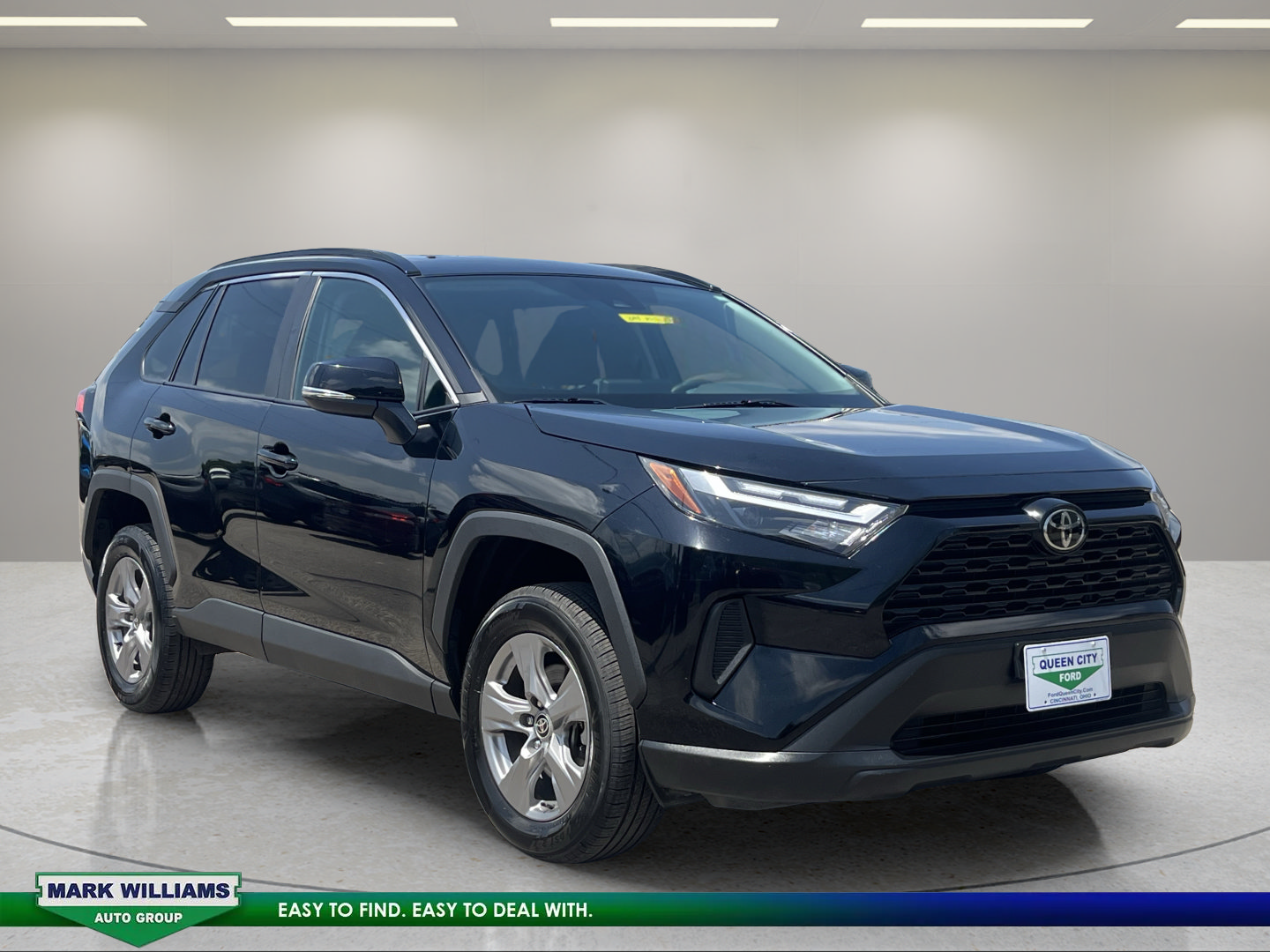 Used 2024 Toyota RAV4 XLE FWD video 1