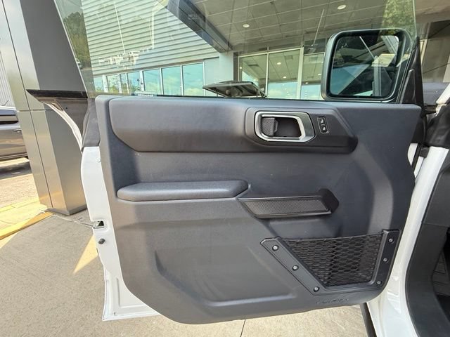 Certified 2025 Ford Bronco Badlands AWD/4WD image 12