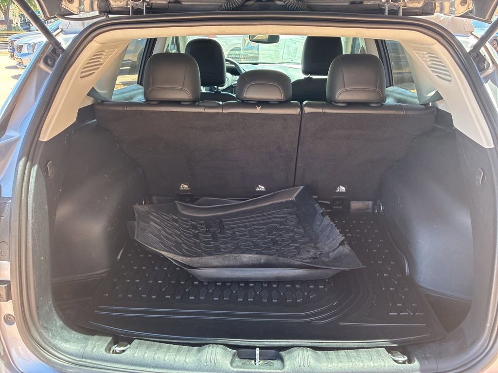 Used 2019 Jeep Compass Latitude w/ Popular Equipment Group FWD image 10