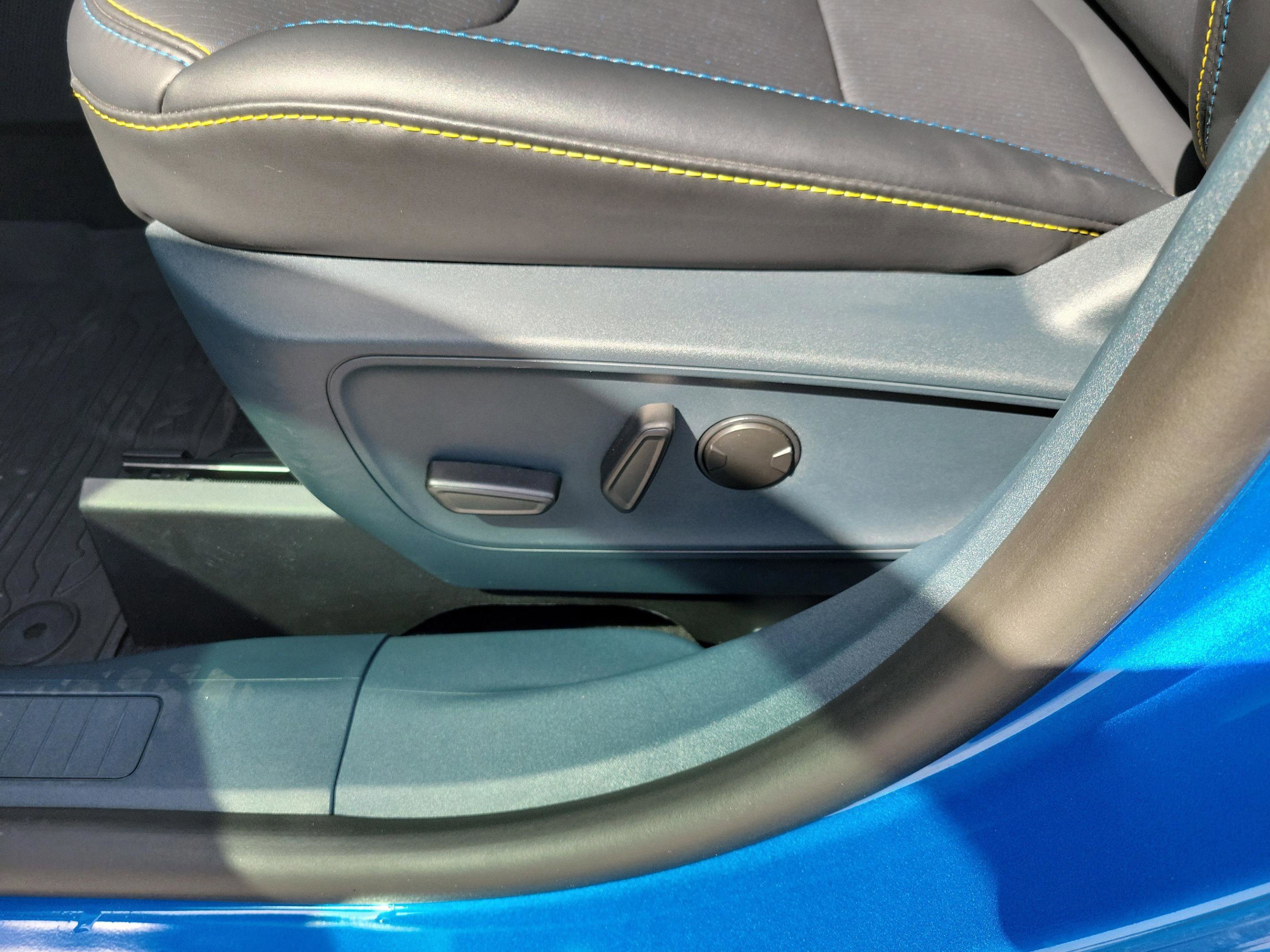 Certified 2025 Ford Maverick Lobo image 21