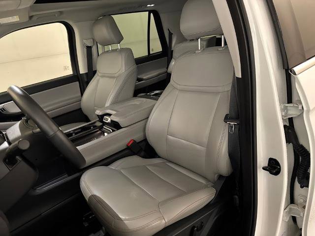 Certified 2025 Ford Expedition Active image 19