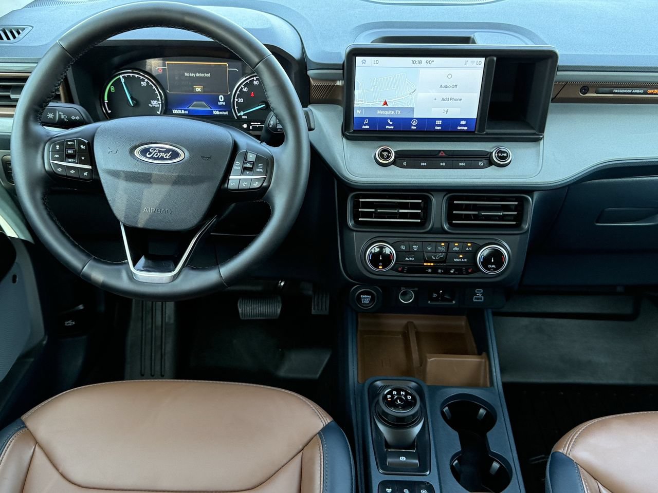 Certified 2024 Ford Maverick Lariat FWD image 11
