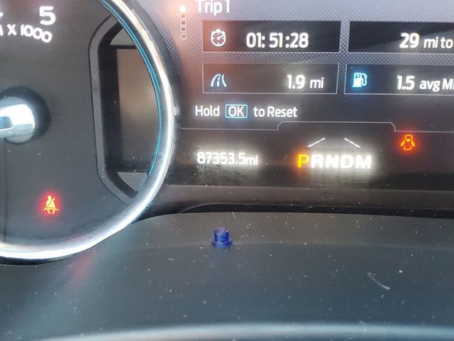 Certified 2022 Ford F350 Platinum w/ FX4 Off-Road Package image 24