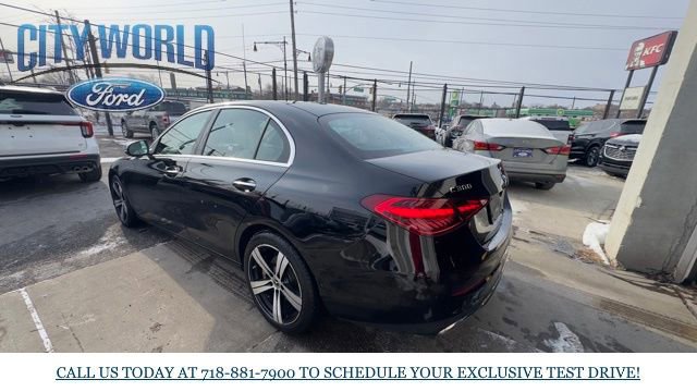 Used 2025 Mercedes-Benz C 300 4MATIC Sedan image 5