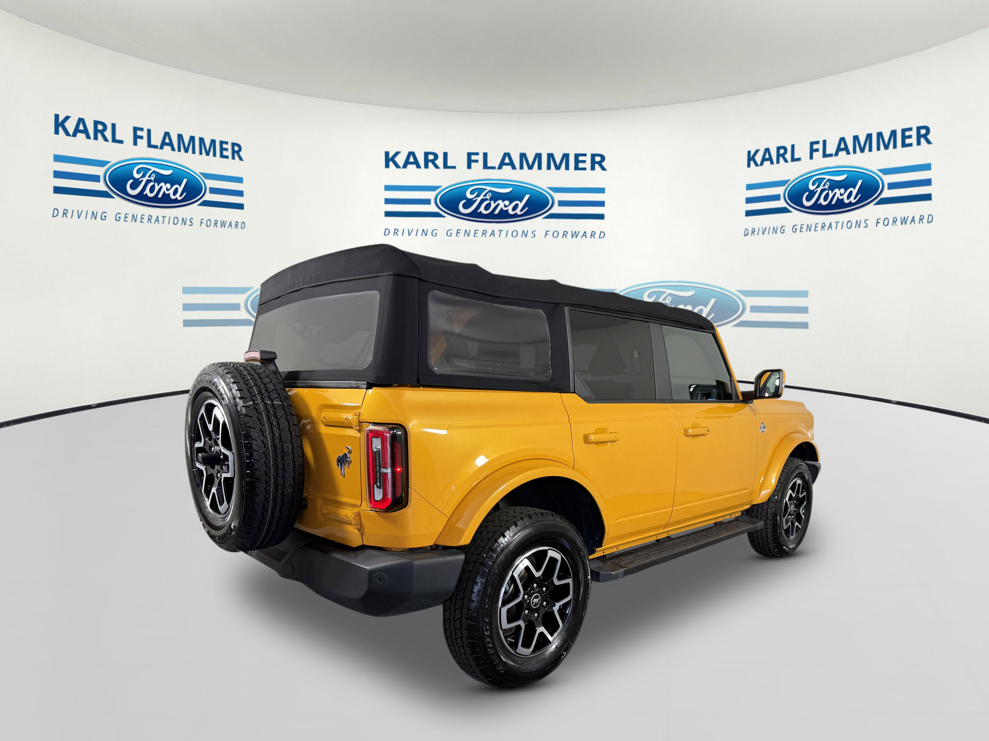 Certified 2022 Ford Bronco Outer Banks AWD/4WD image 3
