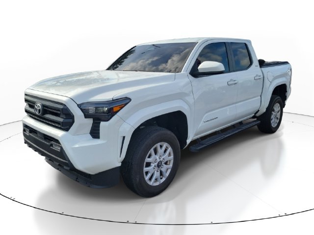 Used 2024 Toyota Tacoma SR5 RWD image 4