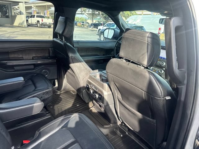 Certified 2020 Ford Expedition Limited w/ Texas Edition Package RWD image 9